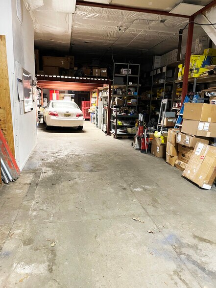 More Photos Of 36-08 9th St, Long Island City Warehouse For Sale