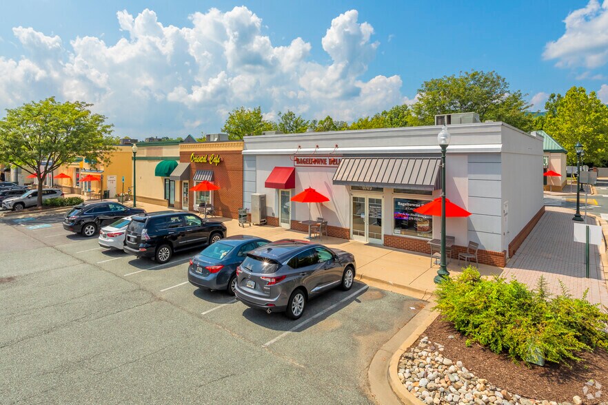 More Photos Of 9700-9761 Traville Gateway Dr, Rockville Unknown For Lease