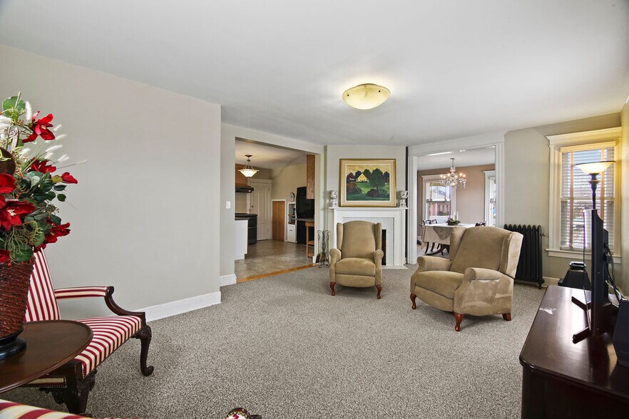 More Photos Of 18 Elm St, Rocky Hill Office Residential For Sale