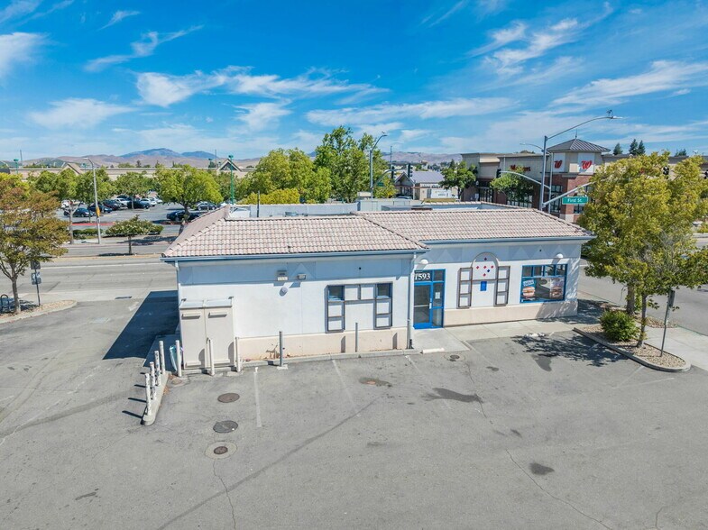 More Photos Of 1593 1st St, Livermore Fast Food For Lease