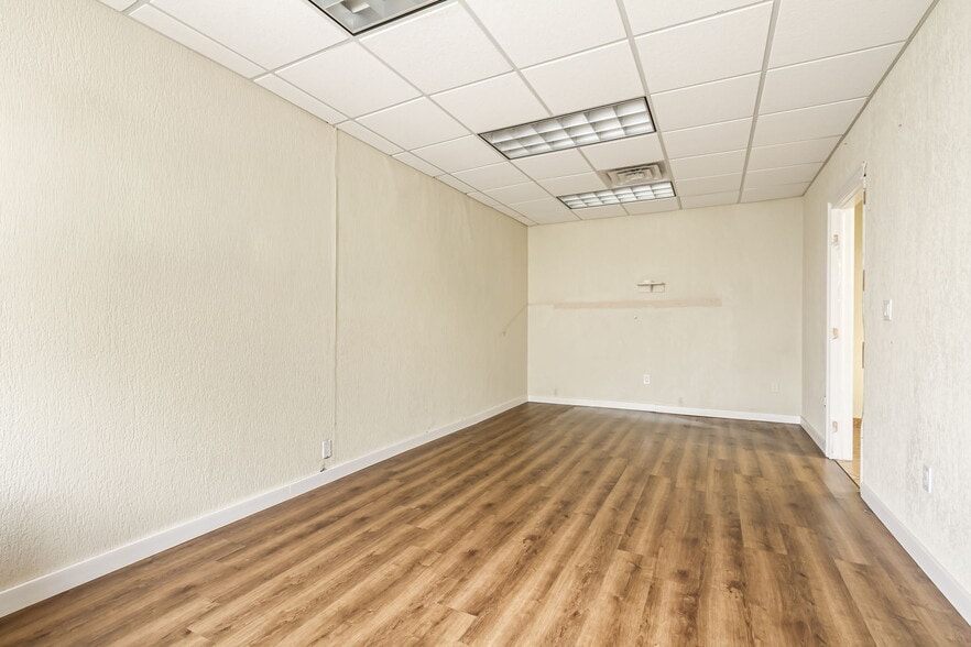 More Photos Of 64 Spencer St, Rochester Loft Creative Space For Sale