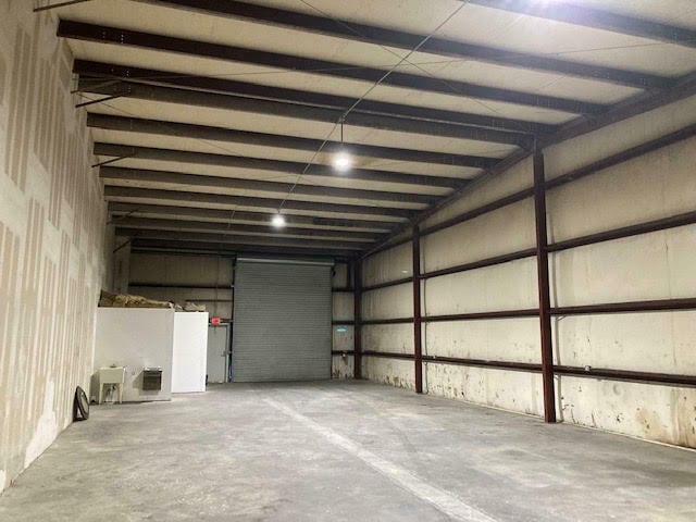 More Photos Of 3384 NE 34th ave, Wildwood Unknown For Lease