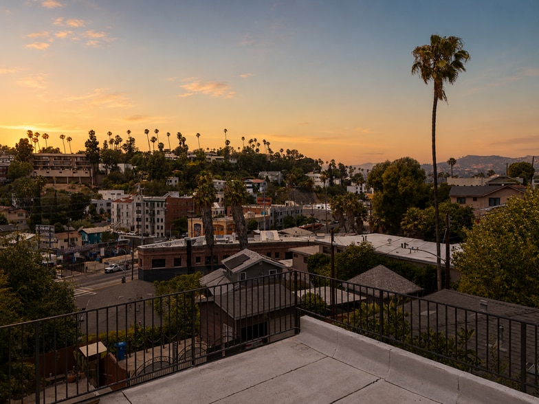 More Photos Of 1217 Westerly Ter, Los Angeles Apartments For Sale