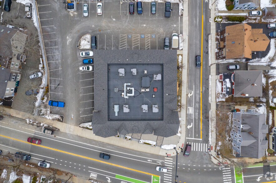 More Photos Of 331 Lafayette St, Salem Storefront Retail Office For Lease