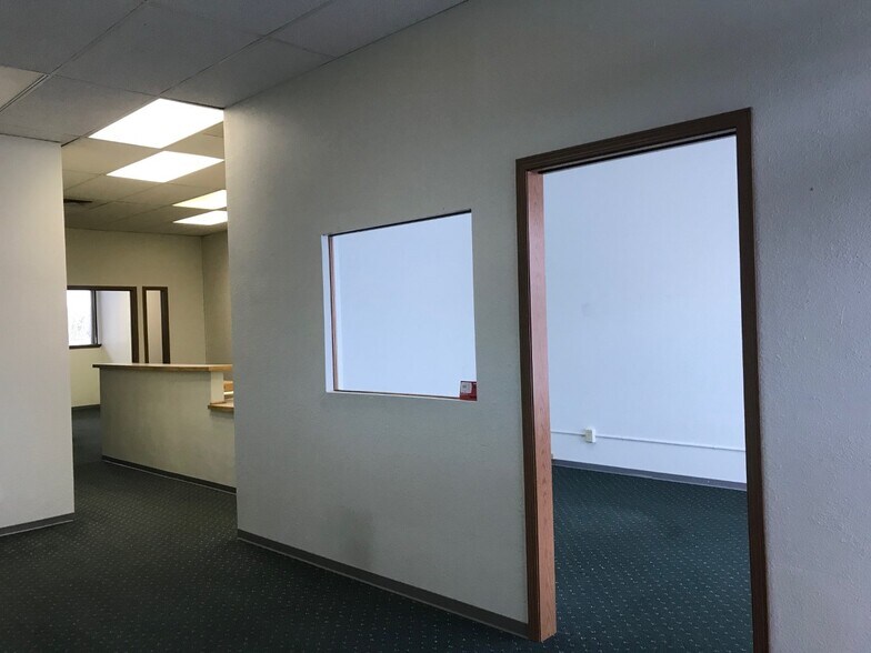 More Photos Of 610 W Hubbard St, Coeur d'Alene Office For Lease