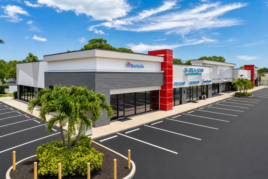 Primary Photo Of 800 E Bay Dr, Largo General Retail For Lease