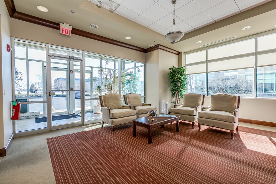 More Photos Of 2624 Patriot Blvd, Glenview Office For Sale