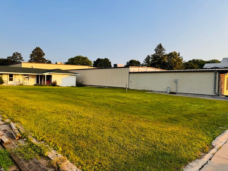 More Photos Of 1130 Mills St, Black Earth Land For Sale