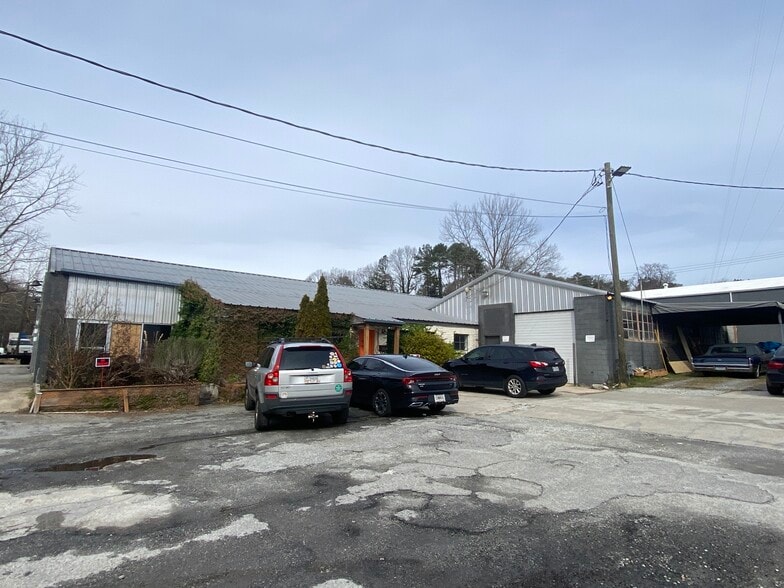 More Photos Of 1164 Zonolite Pl, Atlanta Warehouse For Sale
