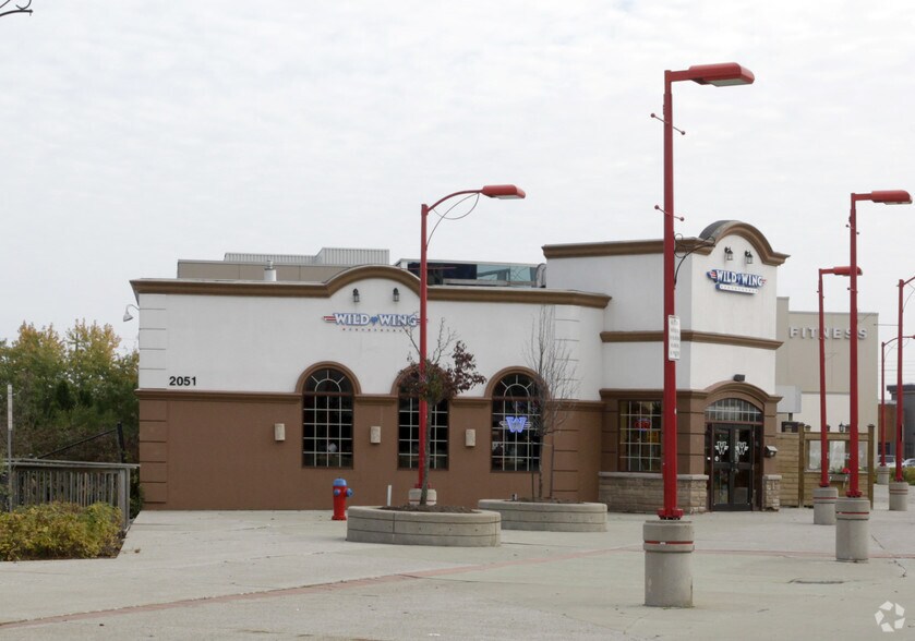 More Photos Of 2005-2095 Winston Park Dr, Oakville Unknown For Lease