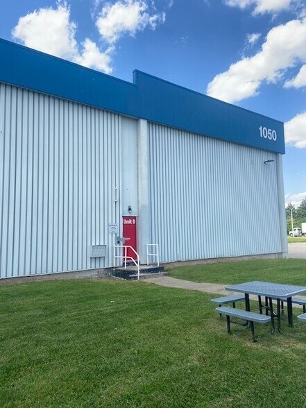 More Photos Of 1050 Legresley Way, Burlington Warehouse For Lease