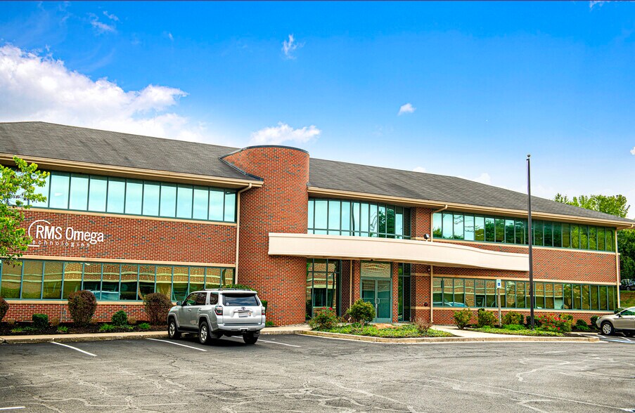 More Photos Of 9635 Philadelphia Rd, Baltimore Office For Lease