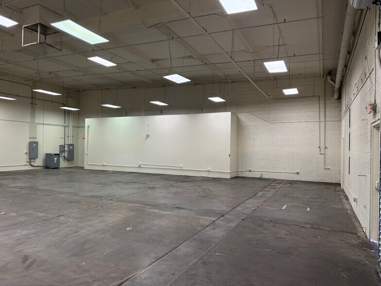 More Photos Of 4440 E Tropicana Ave, Las Vegas Storefront Retail Office For Lease