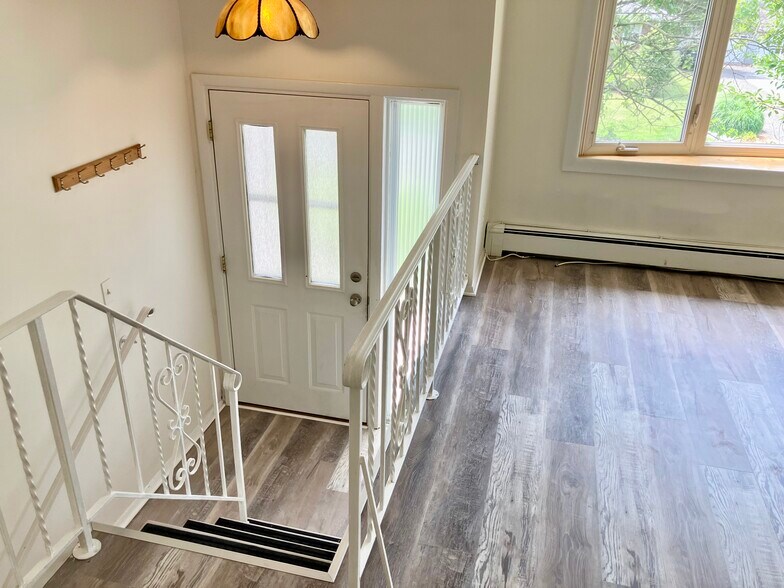 More Photos Of 141 Dunbar Ave, Fords Specialty For Sale