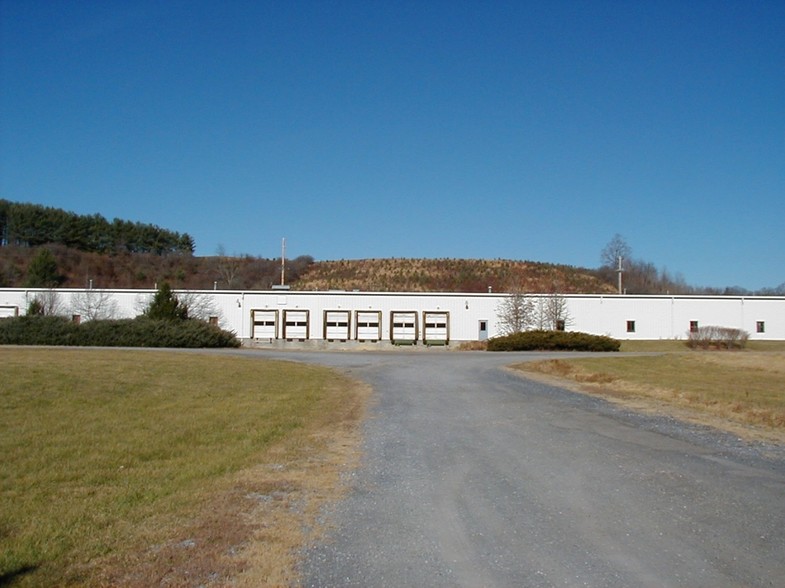 Primary Photo Of 10379 Jackson River Tpke, Bacova Warehouse For Lease