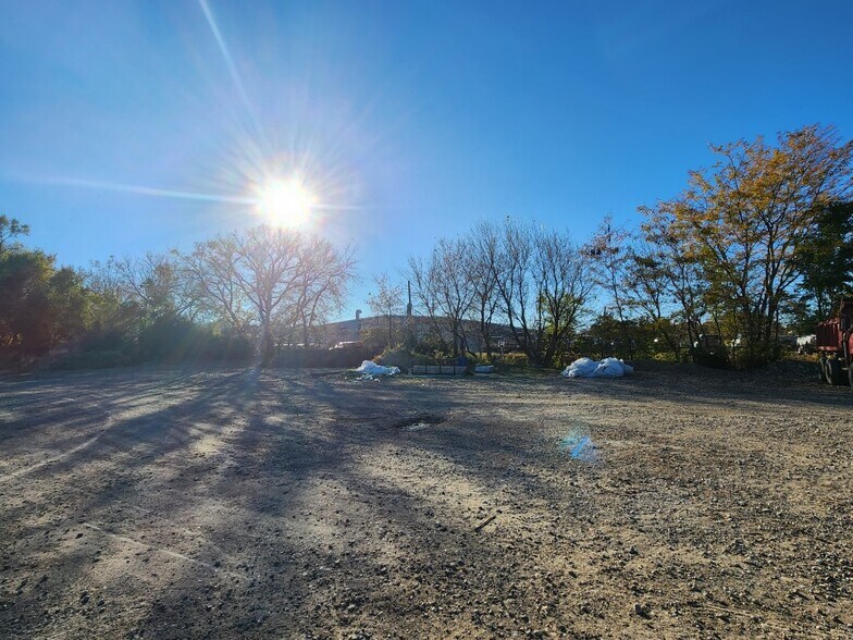 More Photos Of 708-712 S Jefferson Ave, Mason City Warehouse For Sale