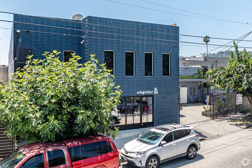 More Photos Of 3014-3018 N Coolidge Ave, Los Angeles Warehouse For Lease