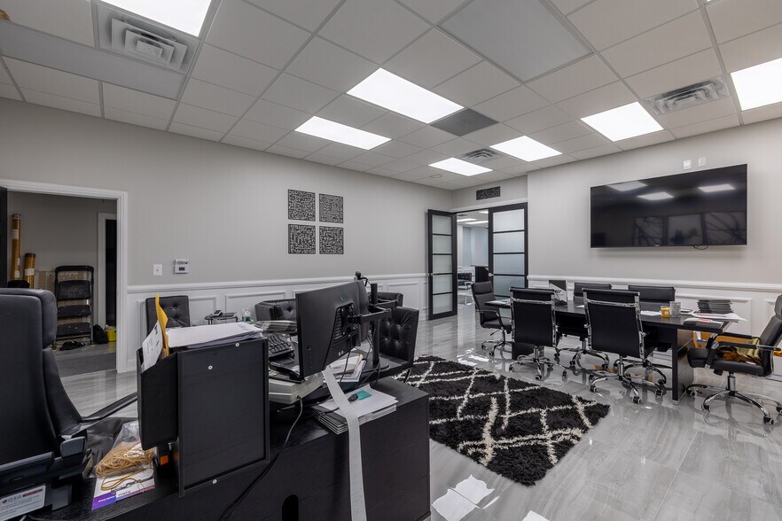 More Photos Of 35211-35223 Ford Rd, Westland Freestanding For Lease