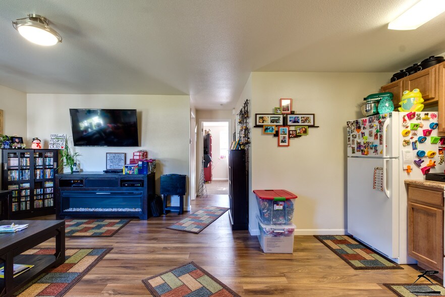 More Photos Of 305-335 Union St, Arcata Apartments For Sale