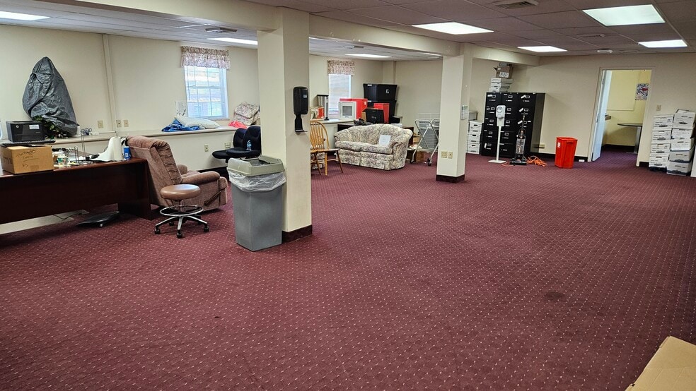 More Photos Of 4 Chateau Ln, Barboursville Medical For Sale