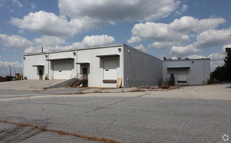 More Photos Of 1311 Mount Zion Rd, Morrow Freestanding For Sale