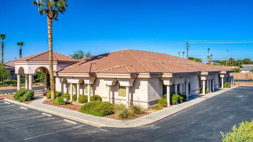 More Photos Of 5820 S Pecos Rd, Las Vegas Office For Lease