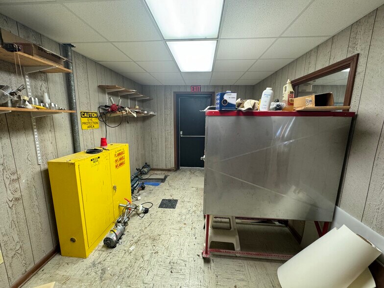 More Photos Of 145 Agnes St, Houma Office Residential For Sale
