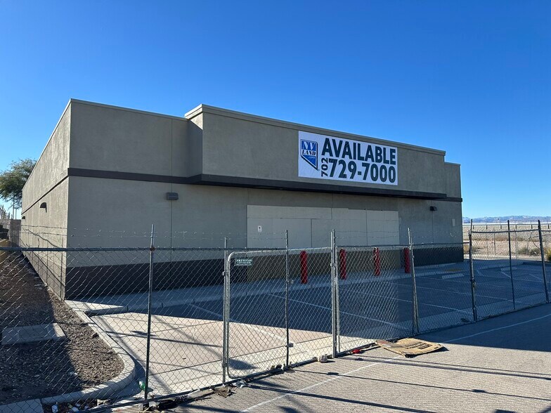 More Photos Of 6665 E Lake Mead Blvd, Las Vegas General Retail For Lease