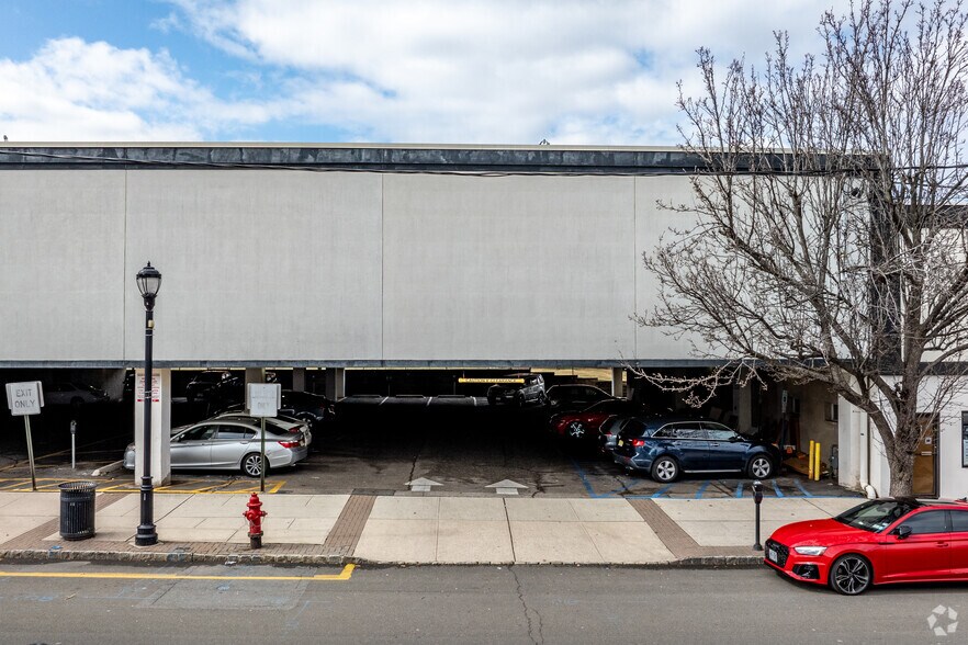 More Photos Of 55 Ridge Rd, North Arlington Storefront For Sale