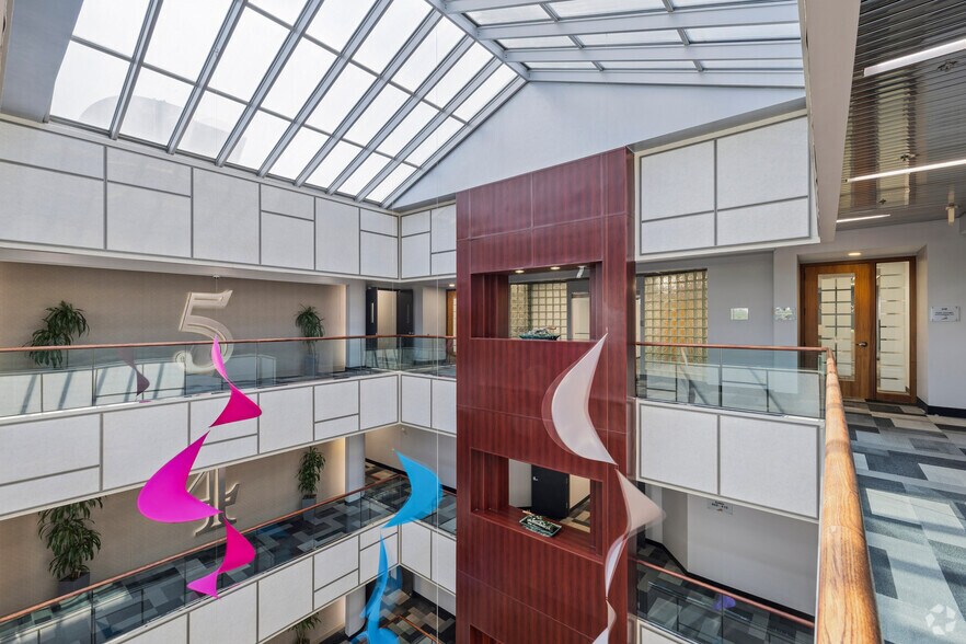 More Photos Of 535 Route 38, Cherry Hill Office For Lease