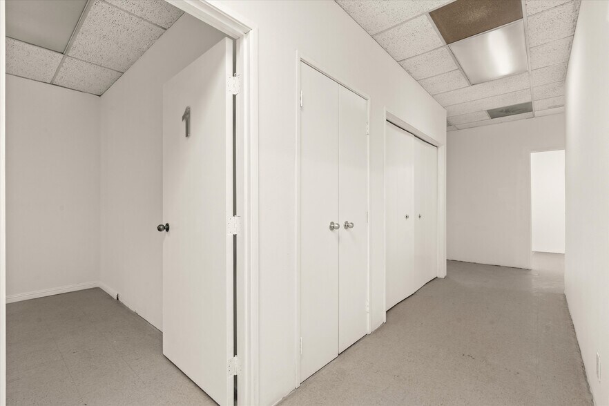 More Photos Of 12321 Hawthorne Blvd, Hawthorne Medical For Sale