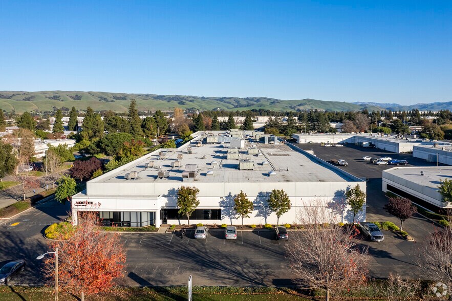 More Photos Of 31350-31398 Huntwood Rd, Hayward Unknown For Lease