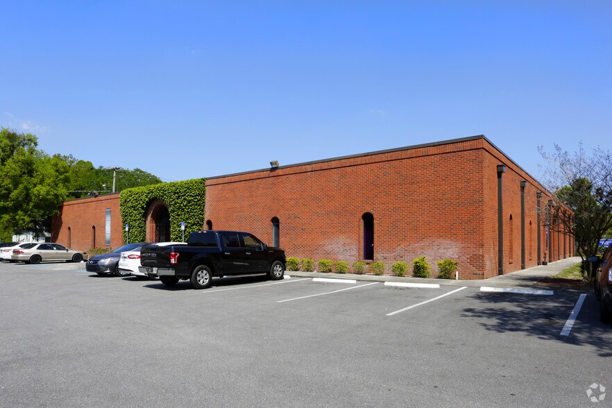 More Photos Of 1001 E Baker St, Plant City Medical For Lease