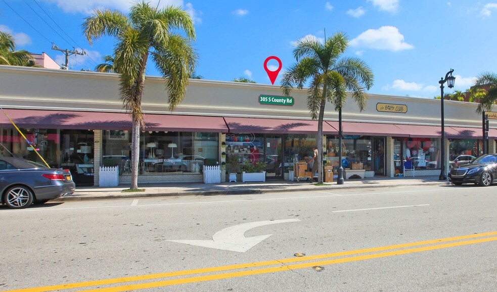 More Photos Of 301-305 S County Rd, Palm Beach Storefront For Lease