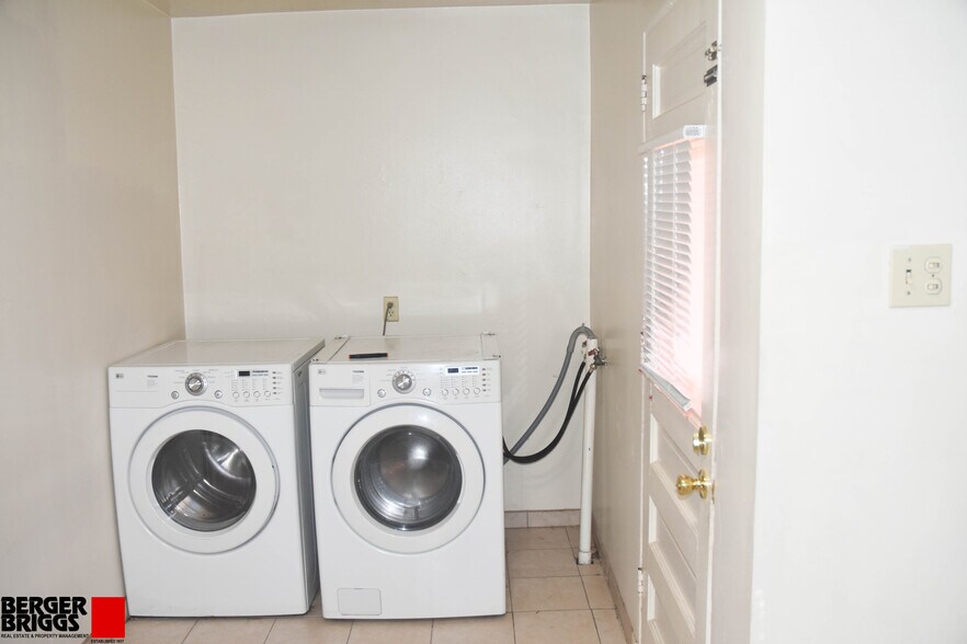 More Photos Of , Albuquerque Unknown For Sale