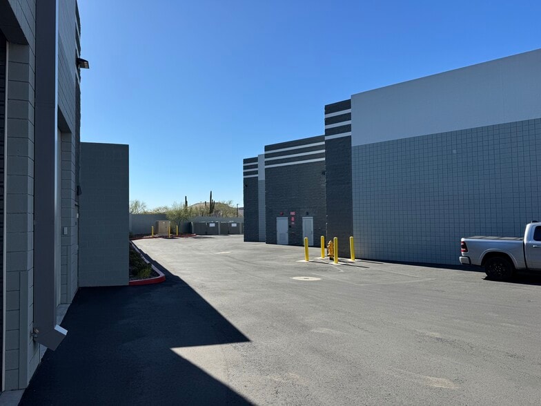 More Photos Of 31606 N Cave Creek Rd, Cave Creek Self Storage For Sale