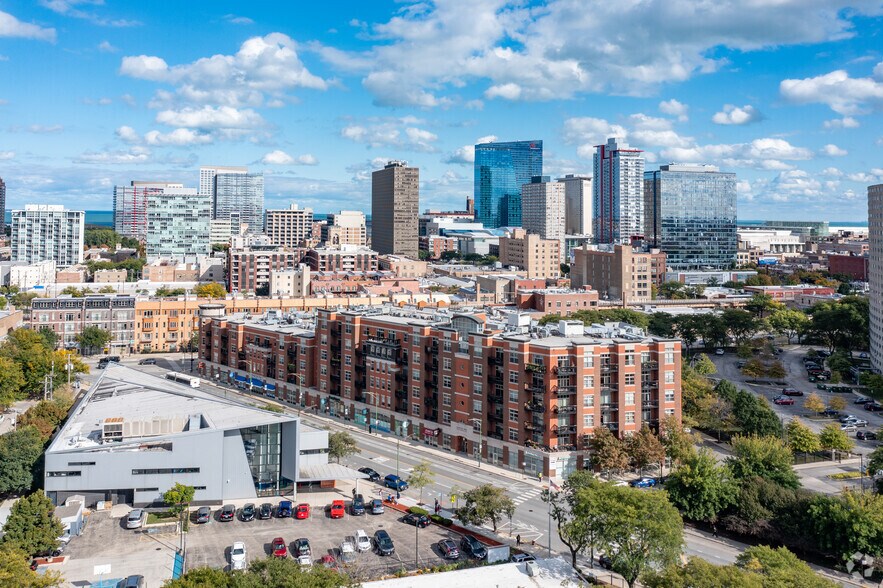 More Photos Of 1900 S State St, Chicago Apartments For Lease