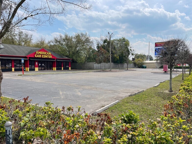 More Photos Of 1831 Cassat Ave, Jacksonville Auto Dealership For Sale