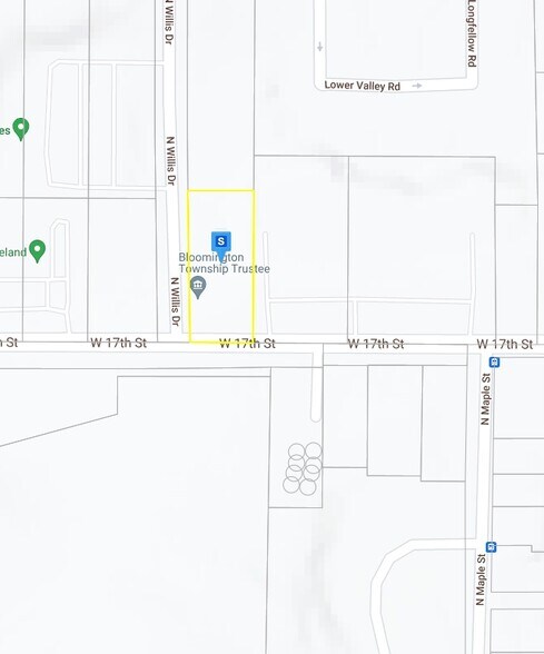 More Photos Of 924 W 17th St, Bloomington Freestanding For Lease