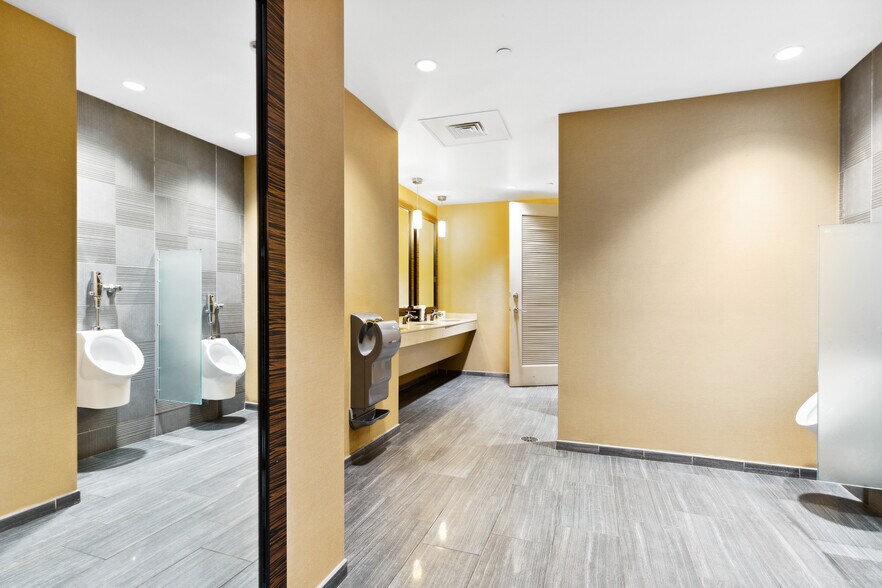 More Photos Of 201 Sigma Dr, Summerville Medical For Lease