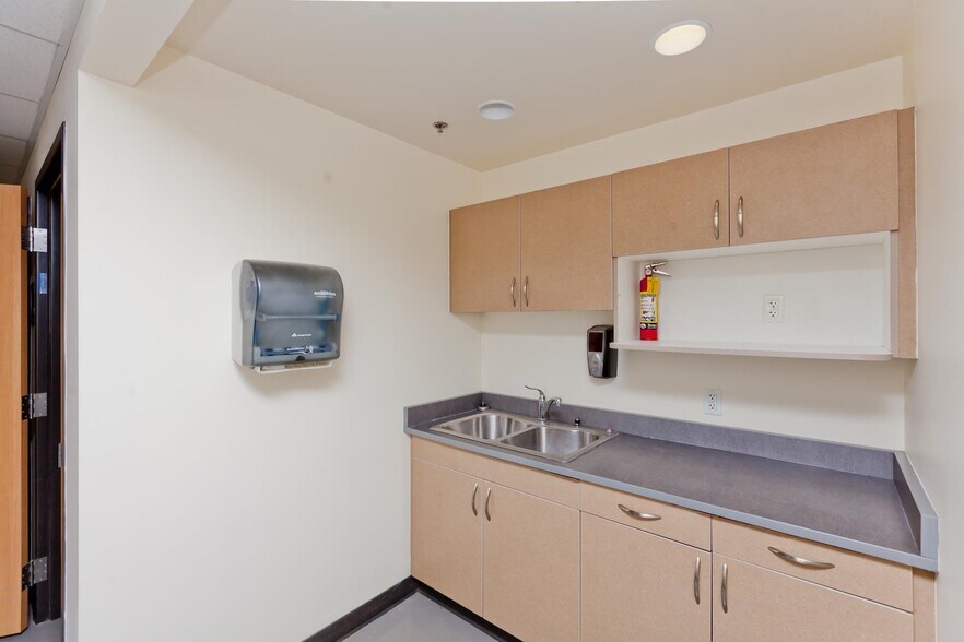 More Photos Of 374 31 5/8 Rd., Grand Junction Industrial For Lease