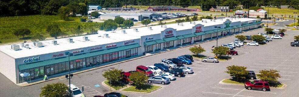 More Photos Of 1059-1145 Walmart Dr, Williamston Storefront For Lease