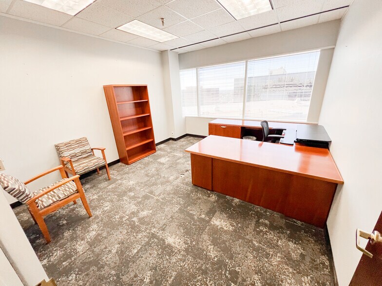 More Photos Of 400 W Illinois Ave, Midland Office For Lease