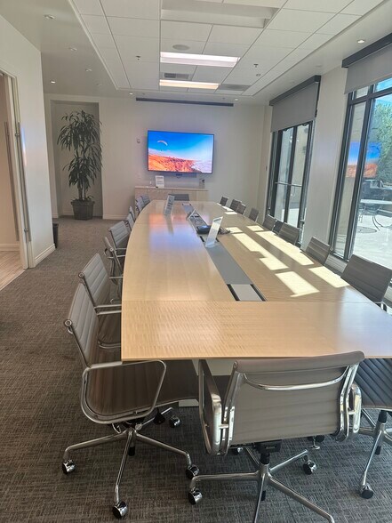 More Photos Of 5441 Kietzke Ln, Reno Office For Lease