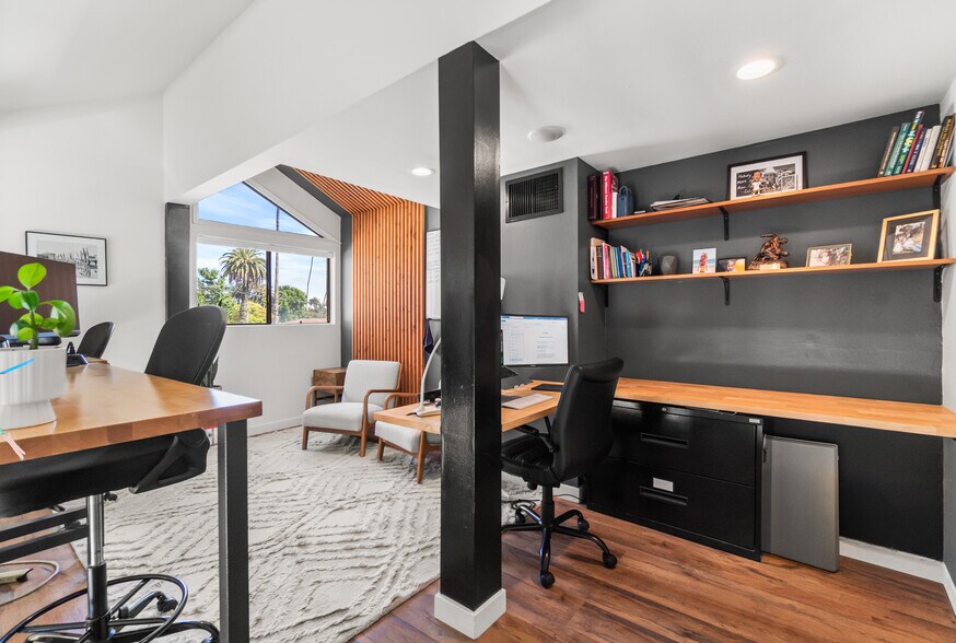 More Photos Of 2734 E Broadway, Long Beach Loft Creative Space For Sale
