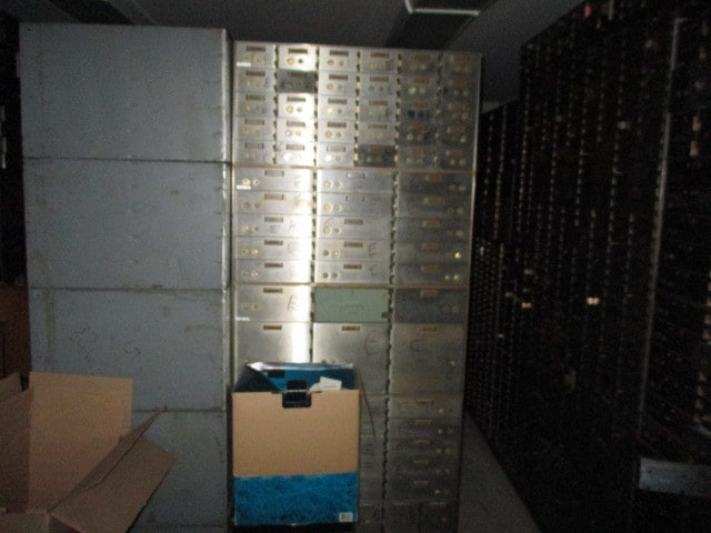 More Photos Of 12300 Morang Rd, Detroit Bank For Lease