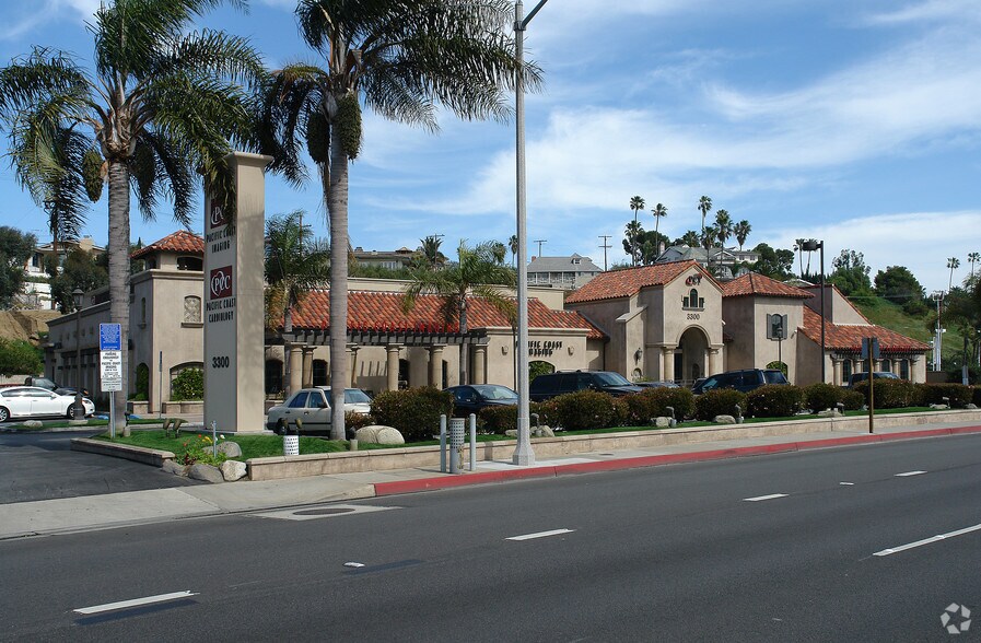 More Photos Of 3300 W Coast Hwy, Newport Beach Medical For Lease