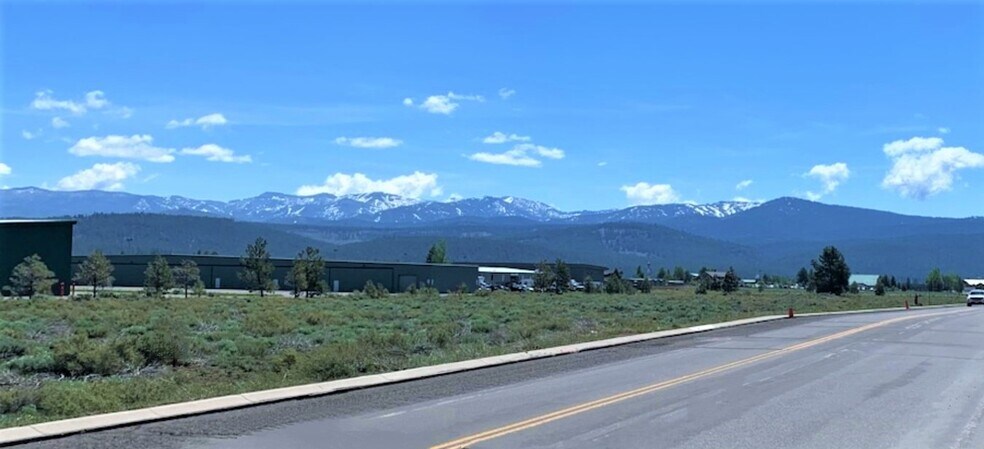 More Photos Of 10110 Soaring Way, Truckee Land For Sale