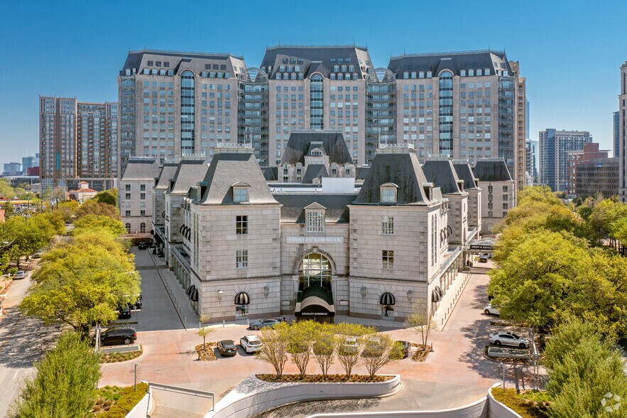 More Photos Of 500 Crescent Ct, Dallas Office For Lease