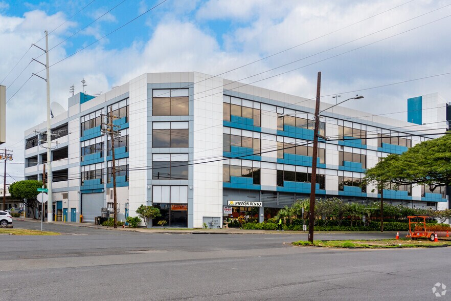 More Photos Of 420 Waiakamilo Rd, Honolulu Office For Lease
